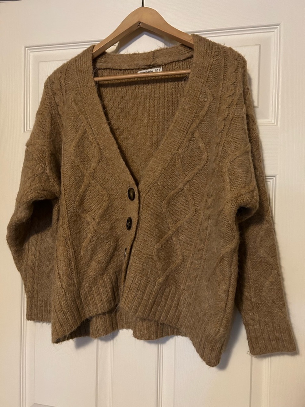 Cozy Cable-Knit V-Neck Cardigan Sweater - Tan